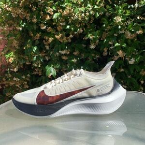 Nike Zoom Gravity (Sail)